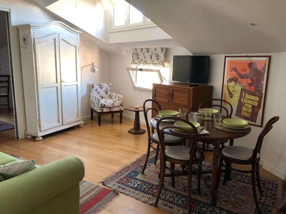 Apartment Walking Distance From Via Veneto Rom